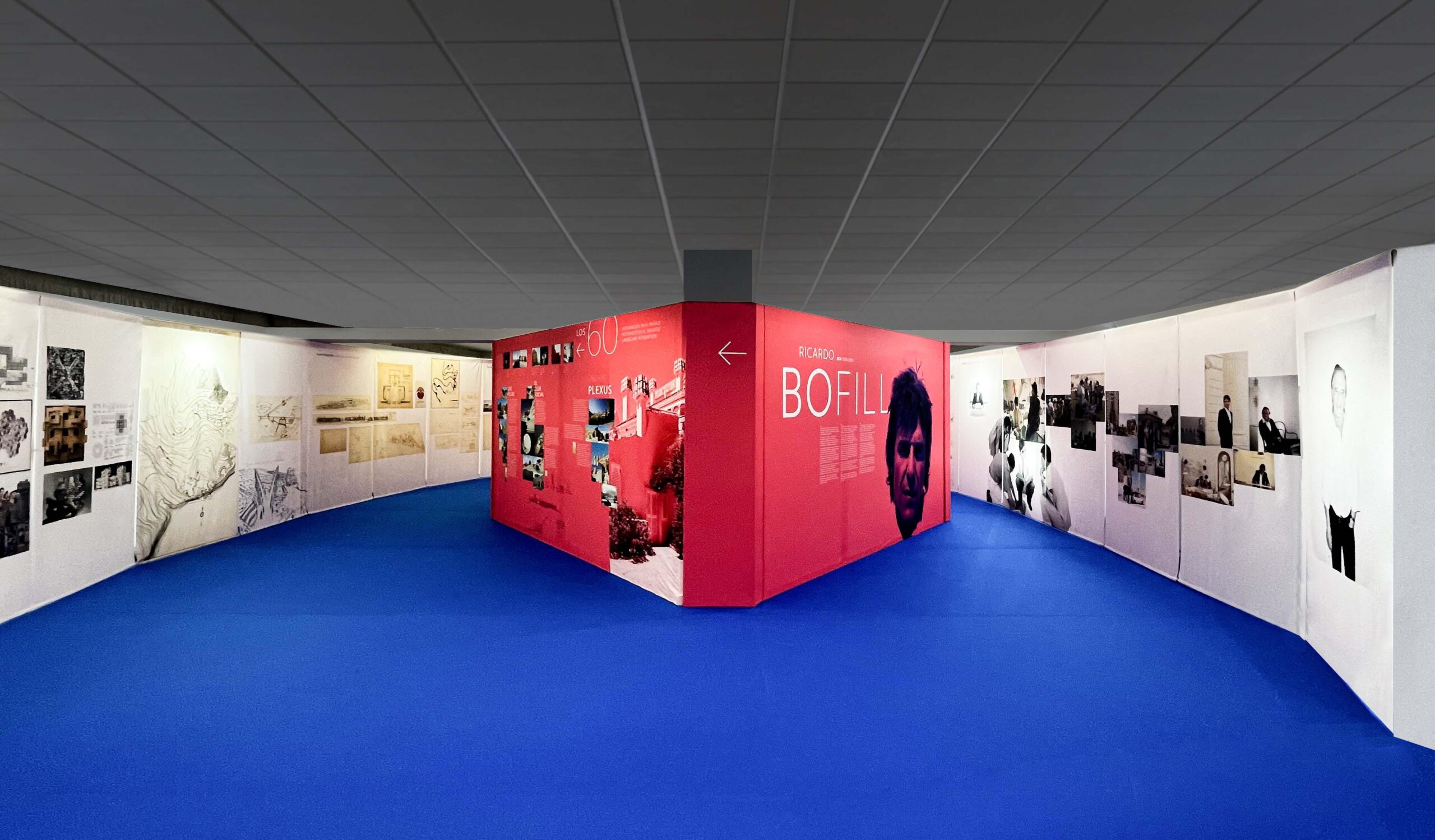 Diseño de exposición temporal que explora la relación inspiradora entre el arquitecto Ricardo Bofill y el pueblo de Calpe. Destaca el proyecto de La Manzanera como espacio experimental y la famosa Muralla Roja.